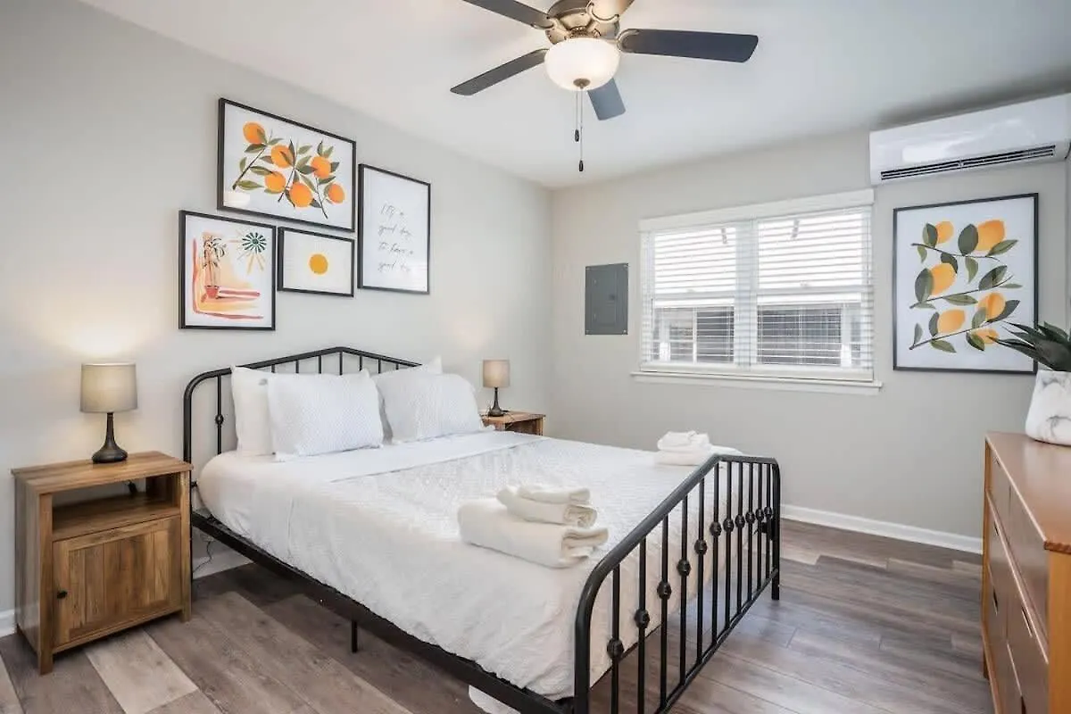 Ov Mosaic Oyster Suite North Camellia Acres Apartmán